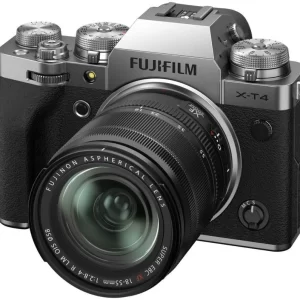 FUJIFILM X-T4 SILVER + XF 18-55MM + XF 55-200MM