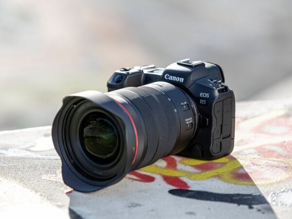 CANON EOS R5 MIRRORLESS DIGITAL CAM